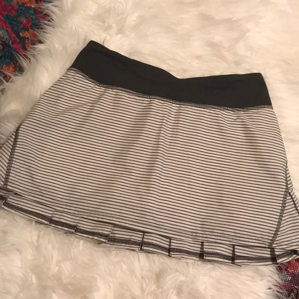 Lululemon Play the Pleats Skirt